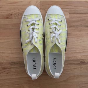 Dior low top neon green canvas sneakers